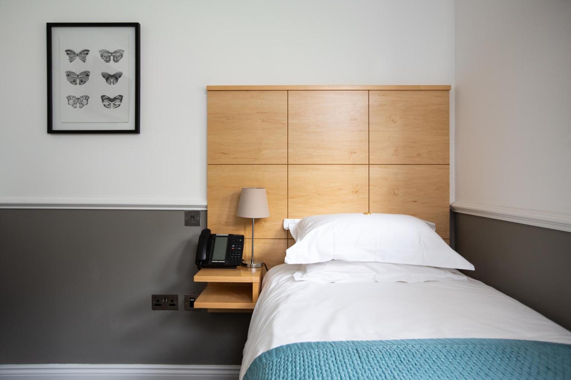 Accommodation At Salomons Estate Royal Tunbridge Wells Exterior photo